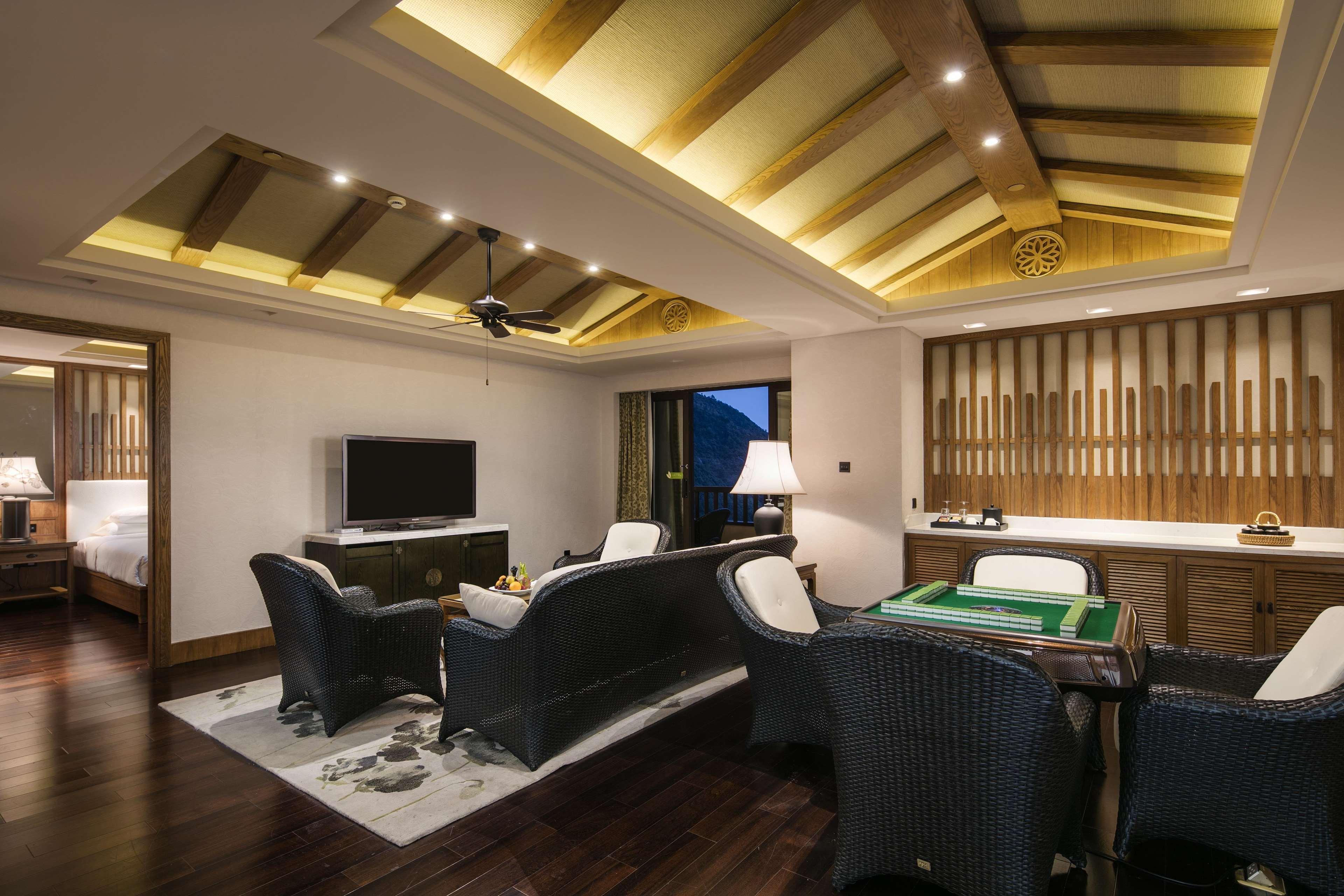 Hilton Sanqingshan Resort Shangrao Exteriör bild
