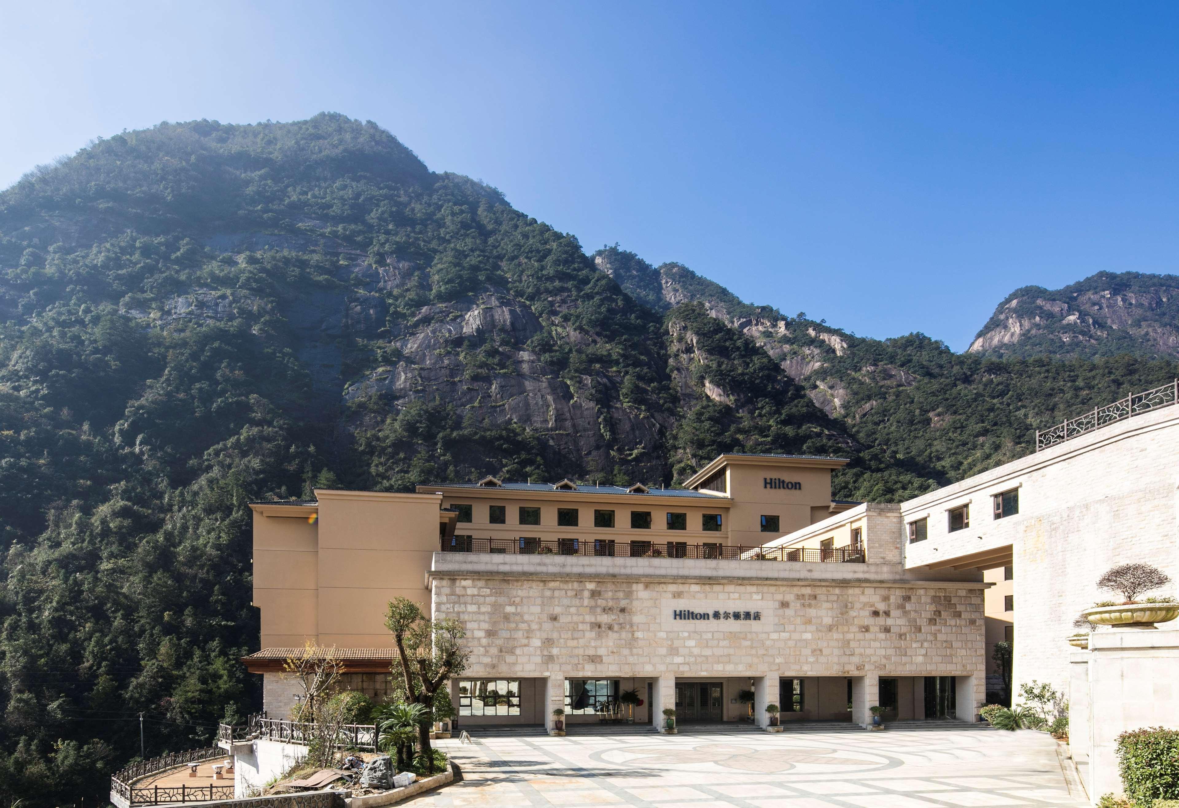Hilton Sanqingshan Resort Shangrao Exteriör bild