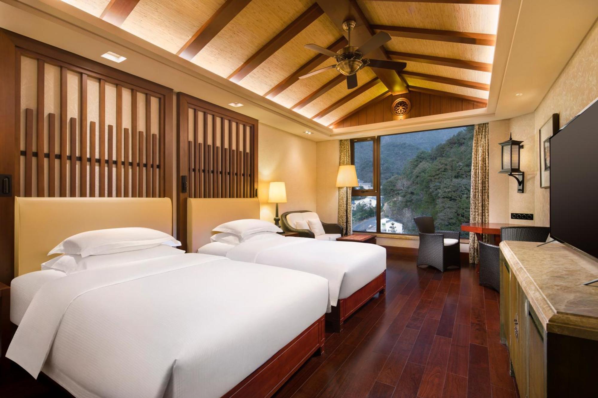 Hilton Sanqingshan Resort Shangrao Exteriör bild