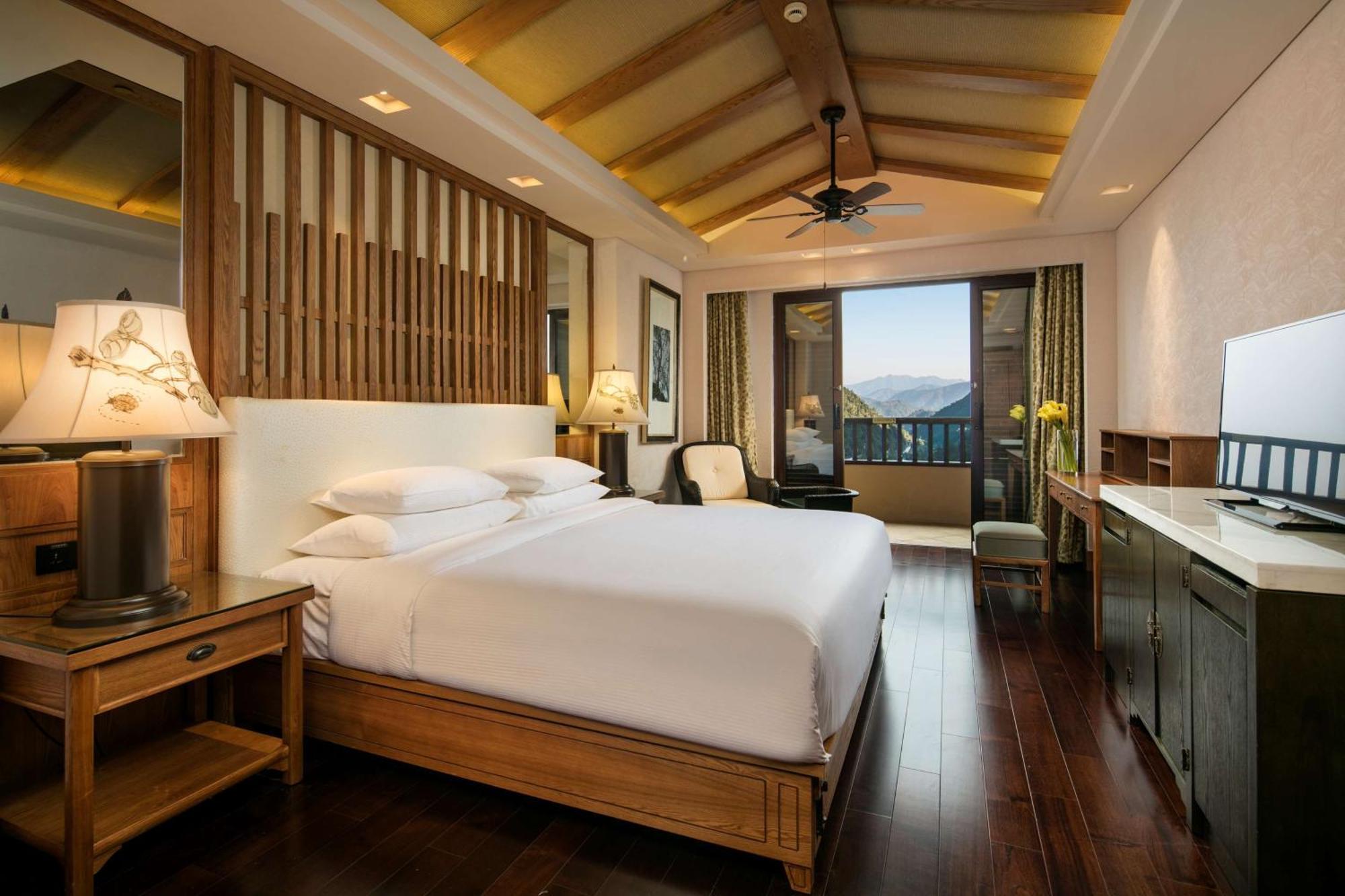 Hilton Sanqingshan Resort Shangrao Exteriör bild